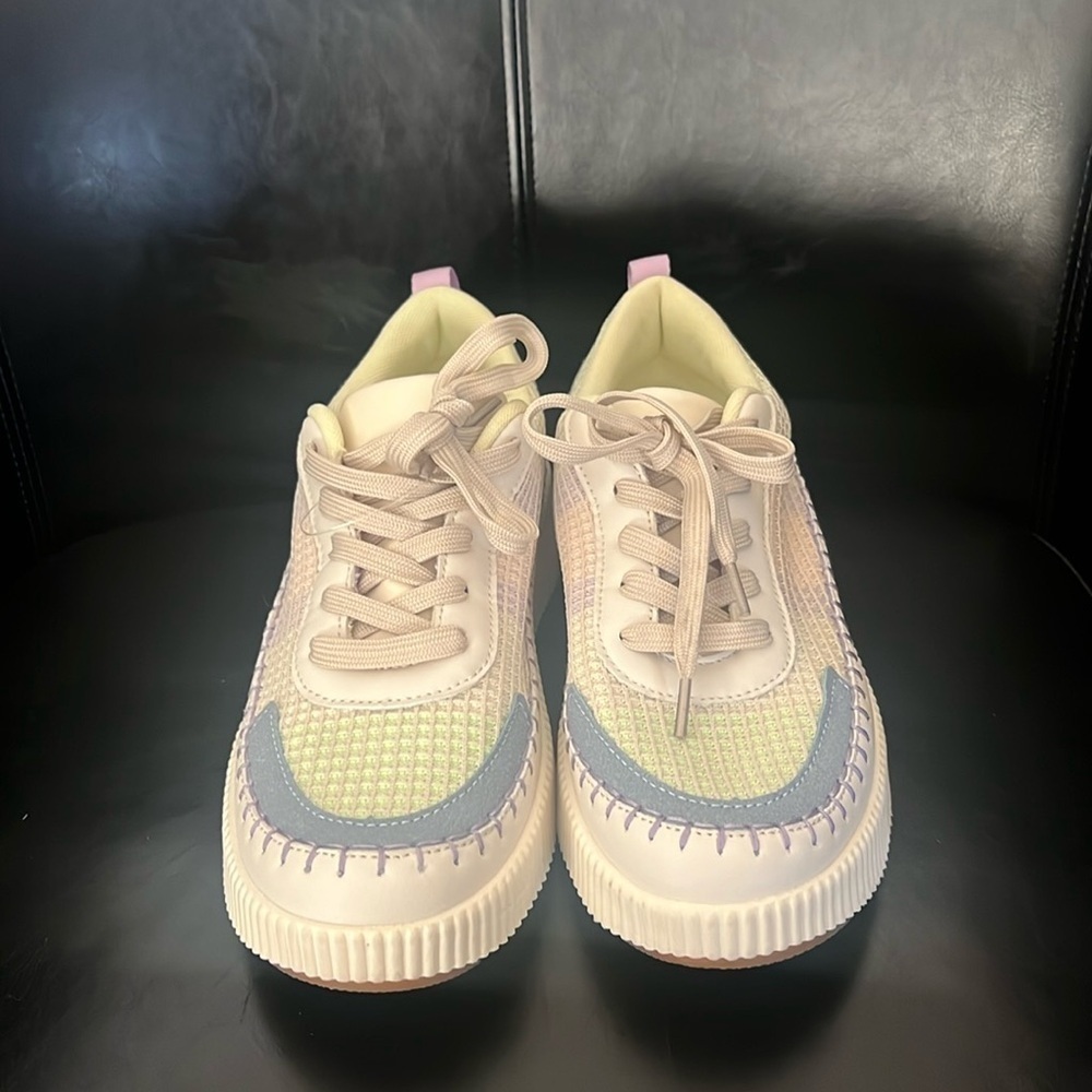 Nicole Miller New York Brita Multi Colored Women's shoes Sz 9
